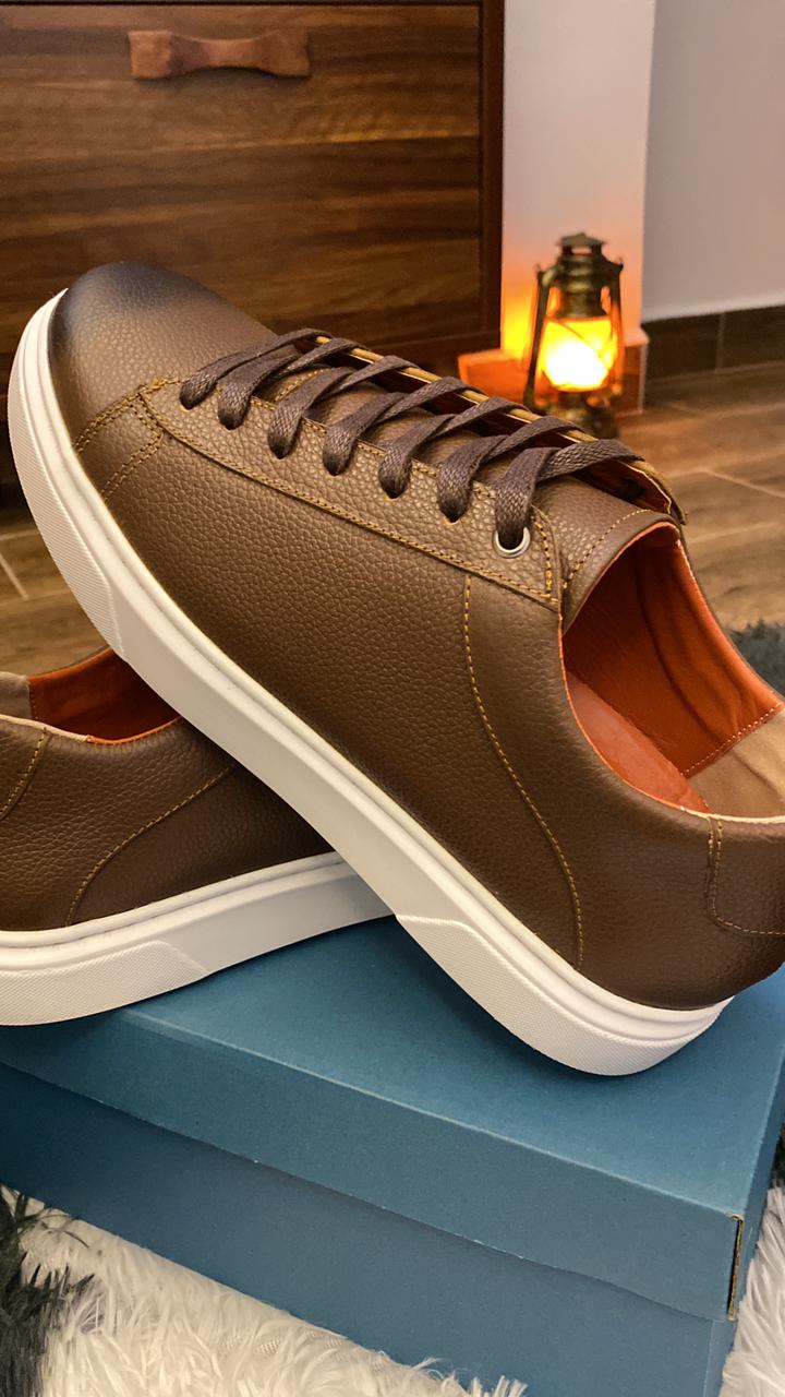 حذاء جلدي فاخر